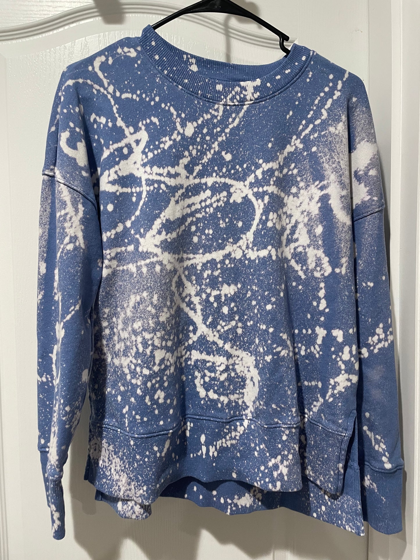 Small Bleached Blue