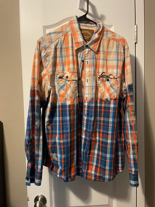 Bleached Button up Large